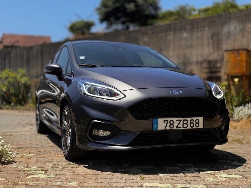 Usado 2019 Ford Fiesta ST-Line Sedan | € 14.000 (Preço justo) - Imagem 1/4