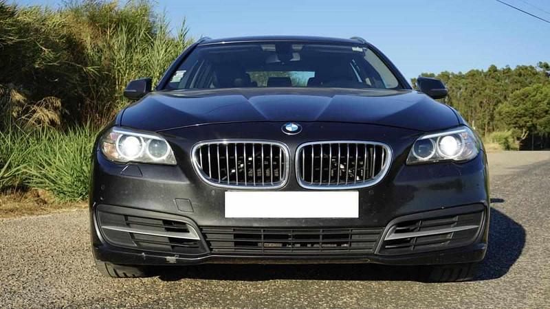 Preto Usado 2015 BMW 520 Carrinha | € 21.500 (Preço elevado) - Imagem 1/4