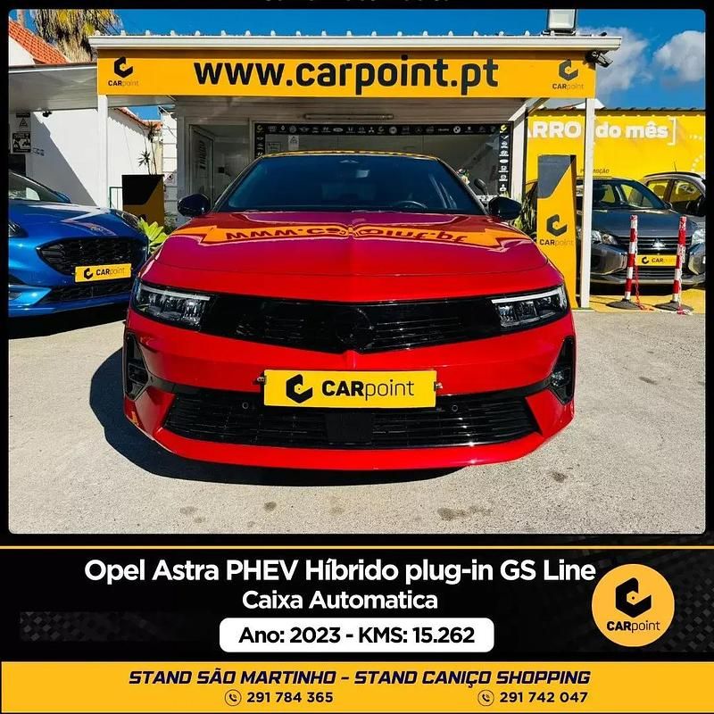 Usado Opel Astra GS Line 150 HP (110 kW) 2023 Vermelho Citadino