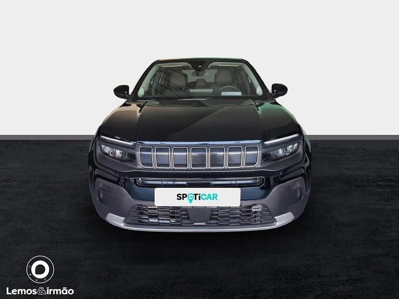 Usado Jeep Avenger 100 HP (73 kW) 2024 Preto SUV