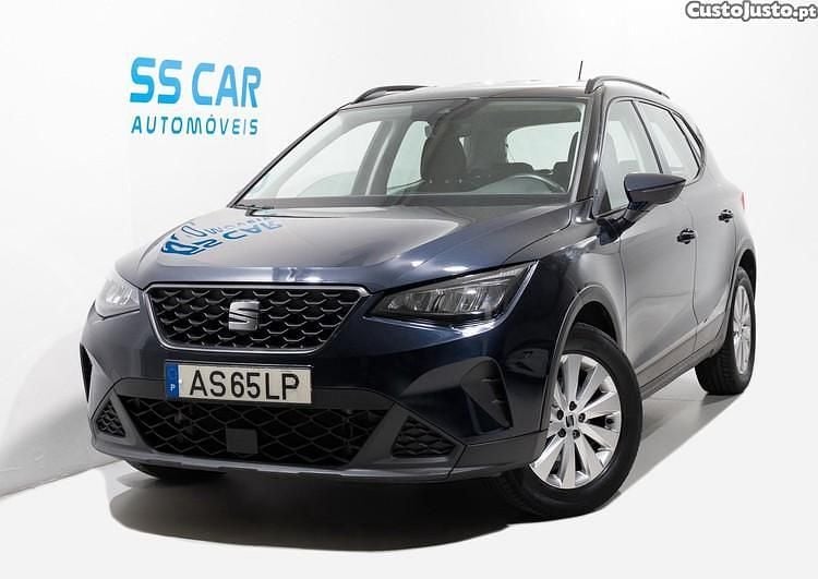 Azul Usado 2022 Seat Arona Style SUV | € 14.280 (Bom preço) - Imagem 1/1