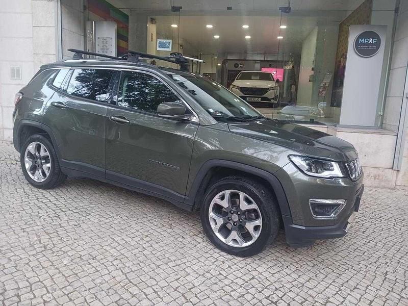Usado Jeep Compass 120 HP (88 kW) 2018 Verde SUV