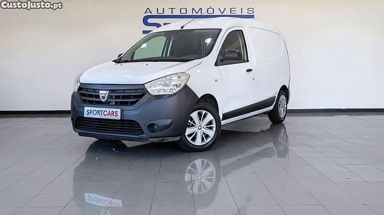 Branco Usado 2014 Dacia Dokker Essentiel Monovolume | € 5.950 - Imagem 1/1