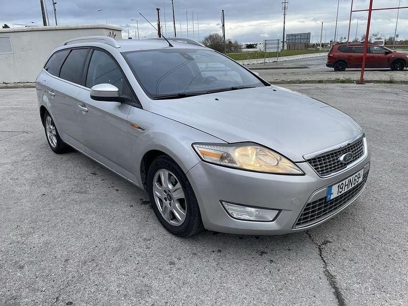 Usado 2009 Ford Mondeo Sedan | € 3.200 (Super Preço) - Imagem 1/4