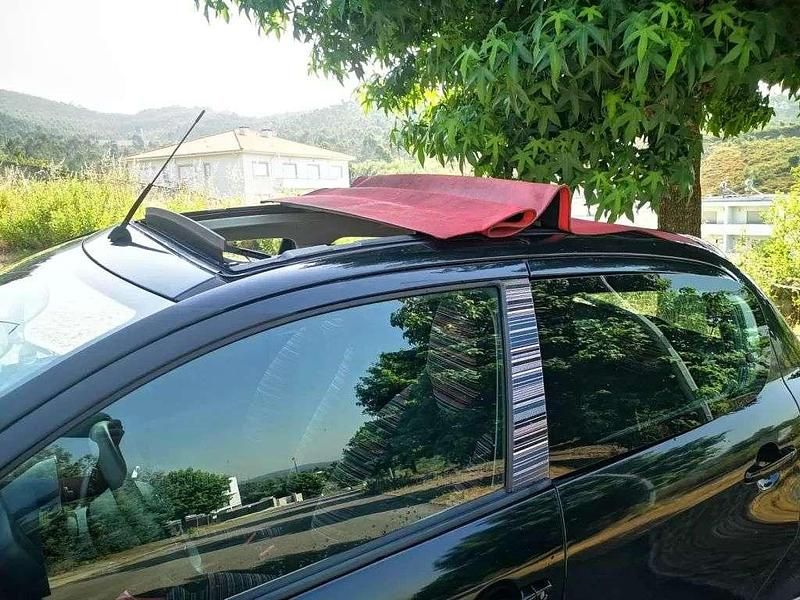 Preto Usado 2014 Citroën C1 Feel Citadino | € 7.750 (Preço justo) - Imagem 1/4