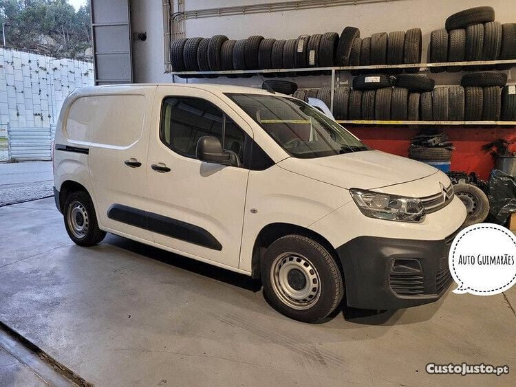 Branco Usado 2019 Citroën Berlingo Monovolume | € 12.500 (Super Preço) - Imagem 1/1