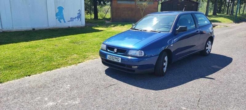 Azul Usado 1999 Seat Ibiza Carrinha | € 1.750 (Bom preço) - Imagem 1/4