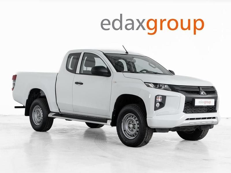 Branco Usado 2020 Mitsubishi L200 Pickup | € 24.790 (Preço justo) - Imagem 1/4