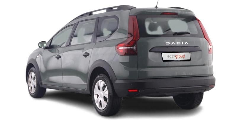 Usado Dacia Jogger Essentiel 101 HP (74 kW) 2024 Cinza Monovolume