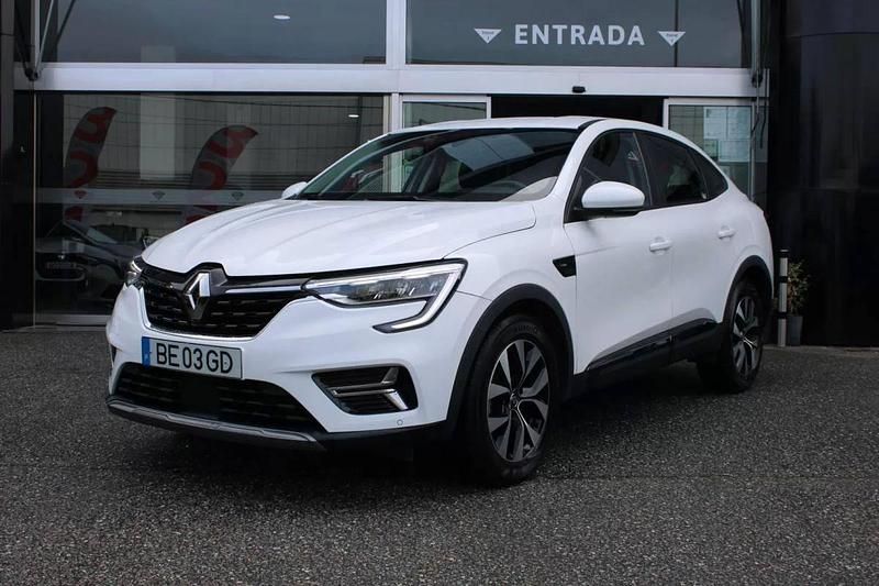 Usado Renault Arkana 140 HP (102 kW) 2022 Branco SUV