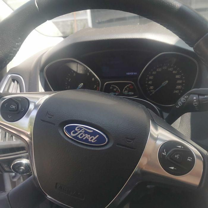 Usado Ford Focus 125 HP (91 kW) 2013 Sedan