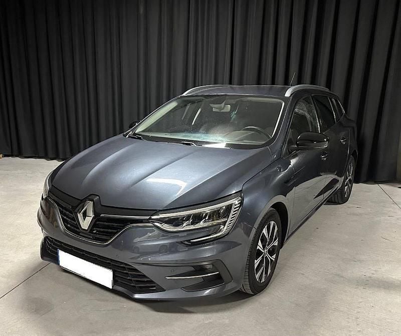 Usado Renault Mégane IV 140 HP (102 kW) 2021 Cinzento Carrinha