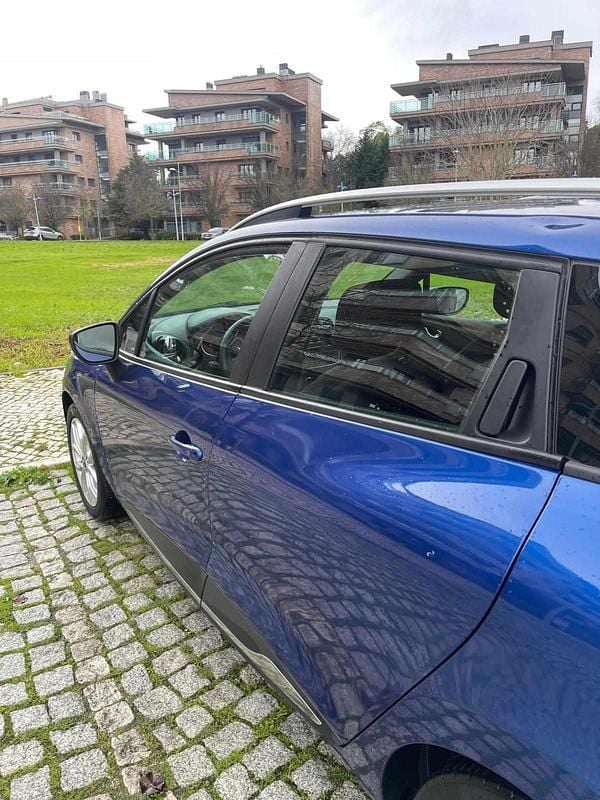 Usado Renault Clio GrandTour 90 HP (66 kW) 2019 Azul Carrinha