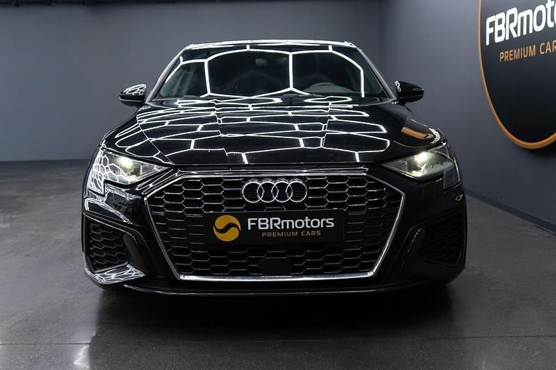 Usado Audi A3 S-Line 150 HP (110 kW) 2021 Preto Sedan