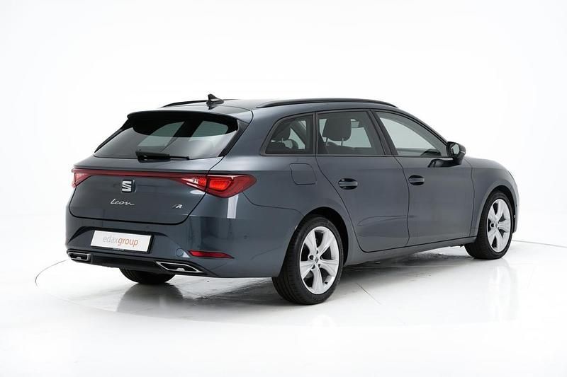 Usado Seat Leon FR 150 HP (110 kW) 2021 Cinza Carrinha