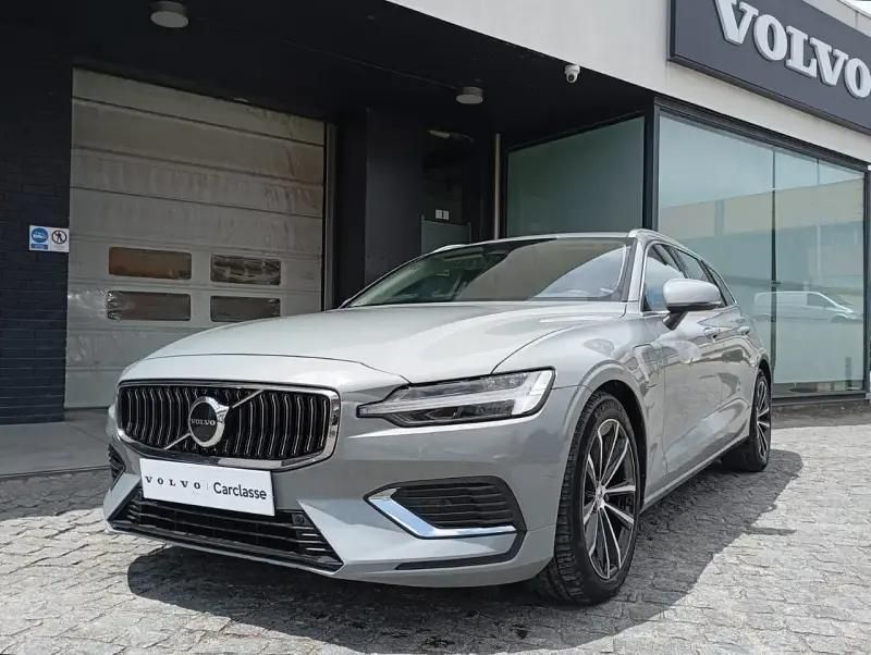 Cinzento Usado 2024 Volvo V60 Carrinha | € 39.990 (Super Preço) - Imagem 1/4