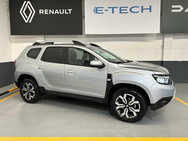Cinzento Usado 2021 Dacia Duster SUV | € 16.900 (Preço justo) - Imagem 1/4