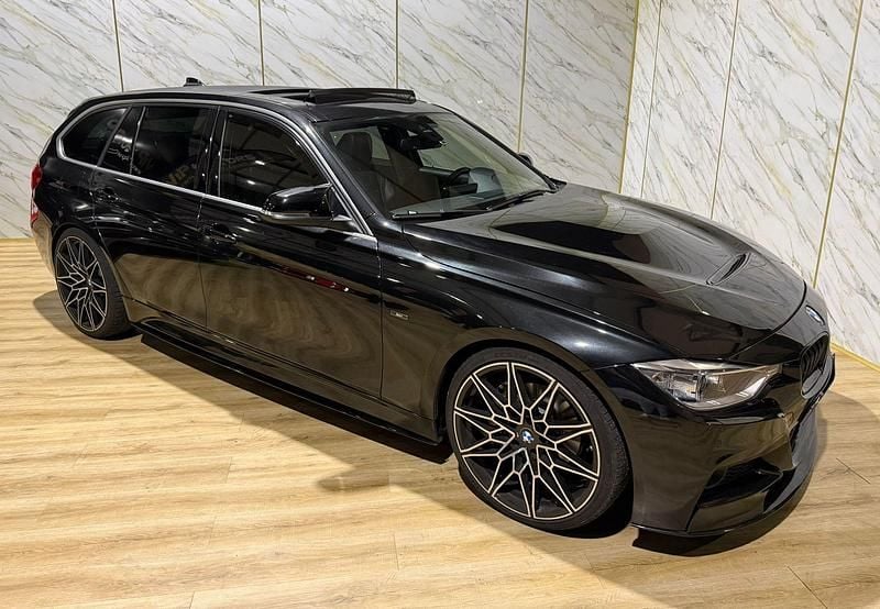 Usado BMW 320 184 HP (135 kW) 2015 Preto Carrinha