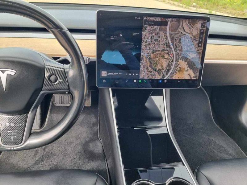 Preto Usado 2019 Tesla Model 3 Performance Sedan | € 23.500 (Bom preço) - Imagem 1/4