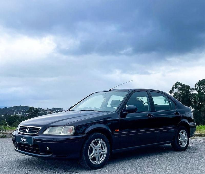 Usado 2000 Honda Civic Sedan | € 2.399 - Imagem 1/4
