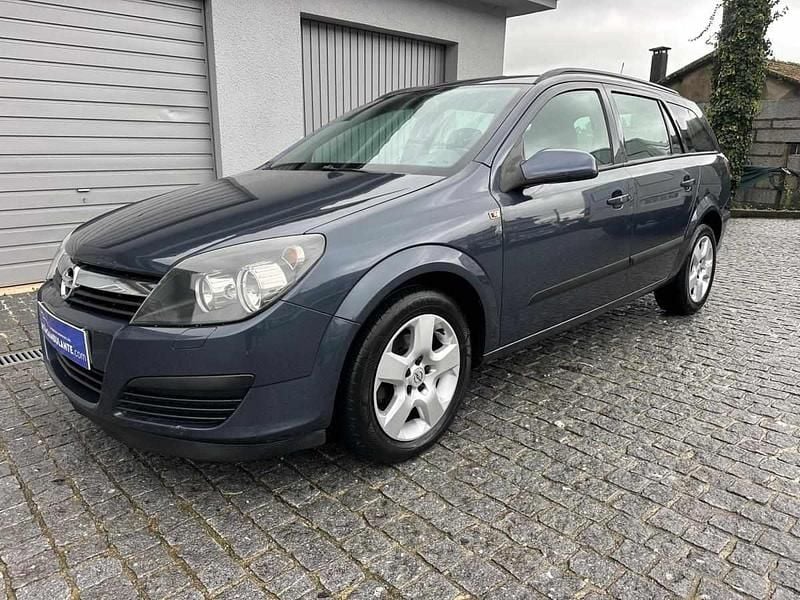 Usado Opel Astra 90 HP (66 kW) 2006 Cinzento