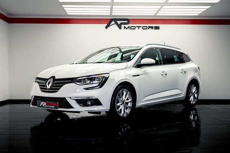 Branco Usado 2018 Renault Mégane IV Carrinha | € 13.500 (Preço justo) - Imagem 1/4
