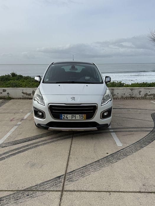 Usado Peugeot 3008 110 HP (80 kW) 2014 Sedan