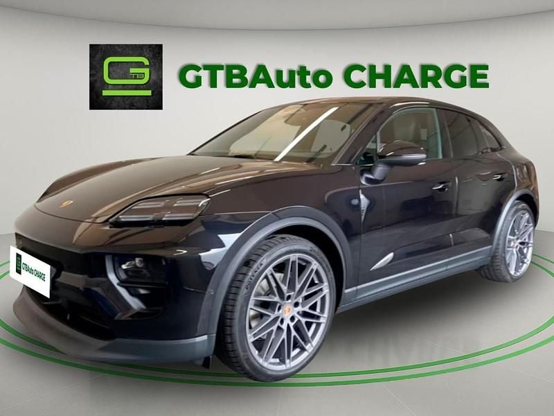 Preto Usado 2025 Porsche Macan SUV | € 126.500 - Imagem 1/4