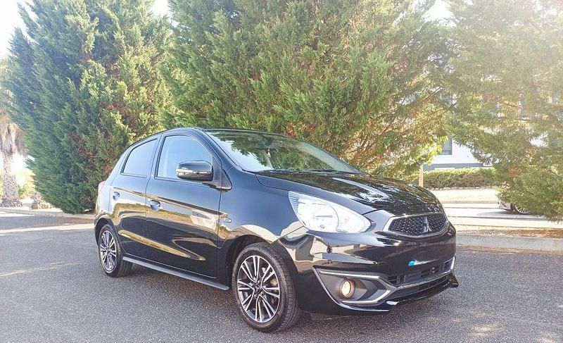 Usado 2019 Mitsubishi Space Star Edition Sedan | € 8.990 (Preço justo) - Imagem 1/4
