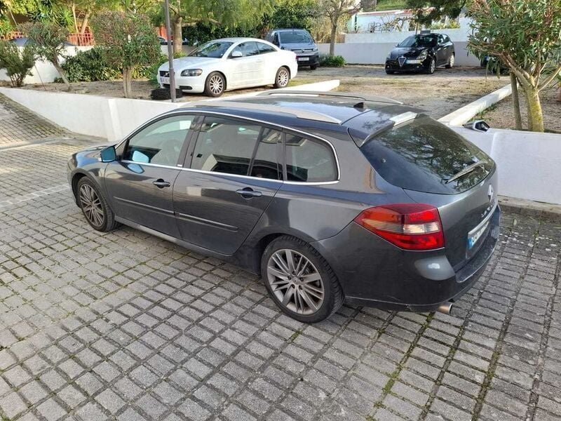 Usado 2009 Renault Laguna III GT Sedan | € 6.750 (Preço justo) - Imagem 1/4