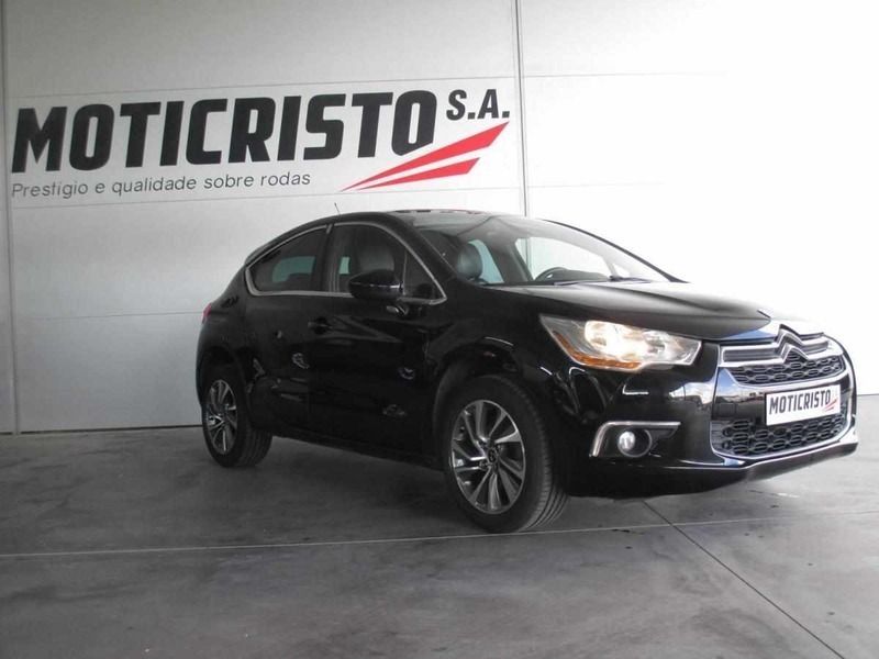 Preto Usado 2015 Citroën DS4 Citadino | € 11.500 (Super Preço) - Imagem 1/4
