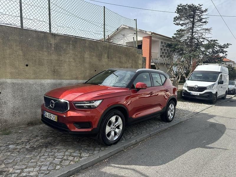 Usado 2019 Volvo XC40 SUV | € 25.900 (Caro) - Imagem 1/4