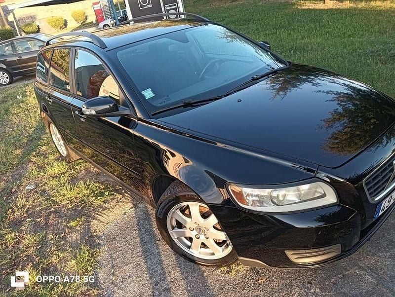 Usado 2010 Volvo V50 Kinetic Carrinha | € 3.950 (Bom preço) - Imagem 1/4