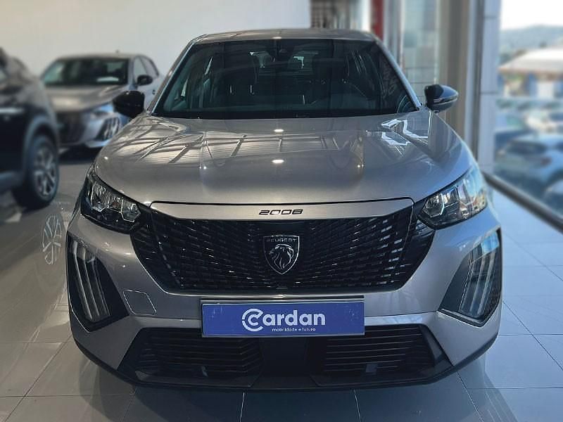 Usado Peugeot 2008 Style 102 HP (75 kW) 2024 Cinza SUV
