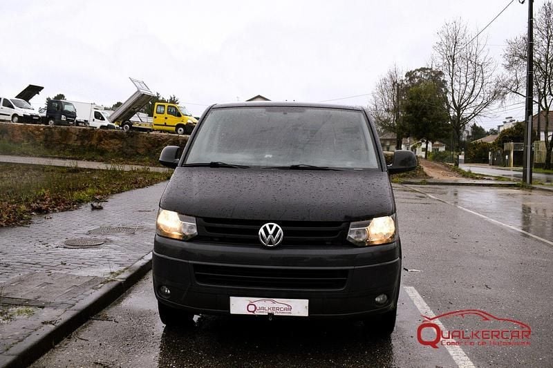 Usado VW T5 114 HP (83 kW) 2013 Preto Van