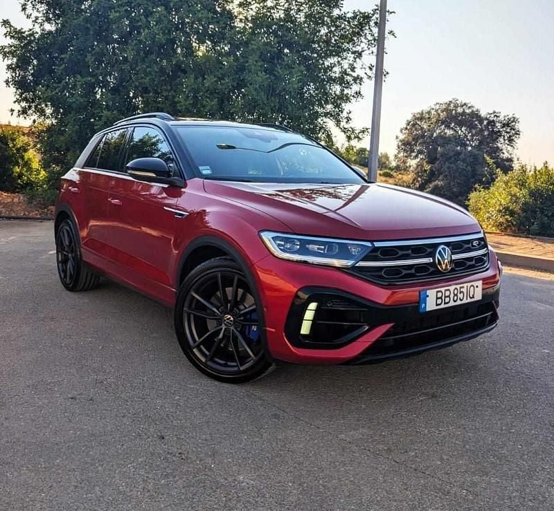 Vermelho Usado 2023 VW T-Roc R SUV | € 45.500 - Imagem 1/4