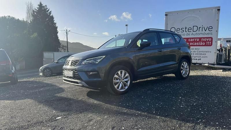 Cinzento Usado 2019 Seat Ateca Style SUV | € 16.900 (Bom preço) - Imagem 1/4