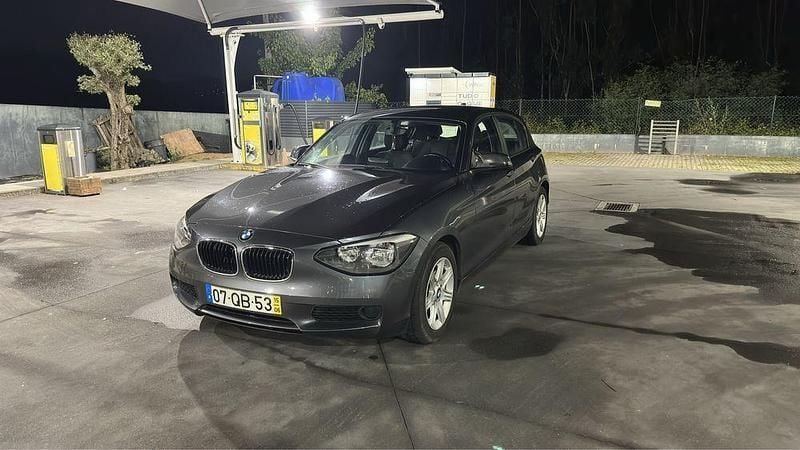 Usado 2015 BMW 116 Efficient Dynamics Citadino | € 10.500 (Bom preço) - Imagem 1/4