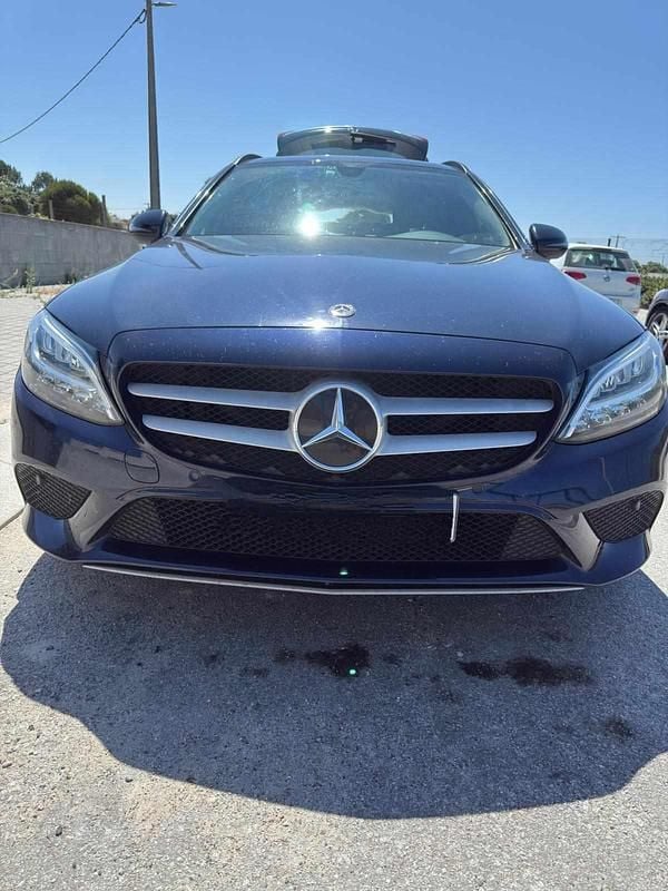 Azul Usado 2019 Mercedes C180 Carrinha | € 22.000 (Super Preço) - Imagem 1/2