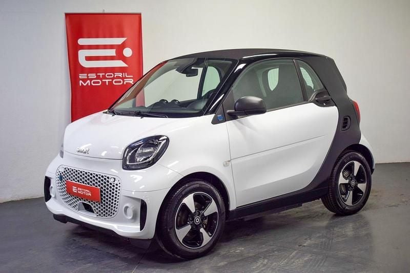 Branco Usado 2024 Smart ForTwo Electric Drive Passion Coupé | € 18.500 (Preço justo) - Imagem 1/4