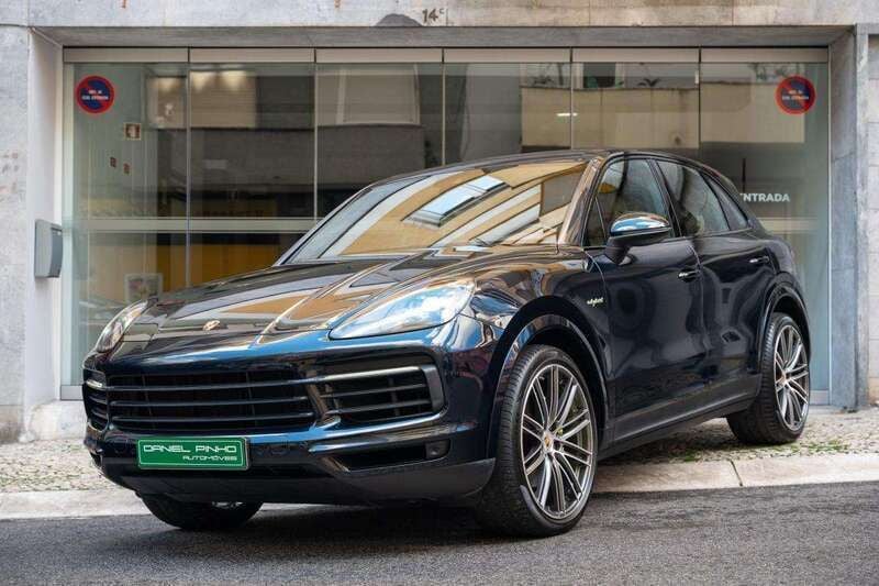 Azul Usado 2019 Porsche Cayenne SUV | € 69.900 (Bom preço) - Imagem 1/4