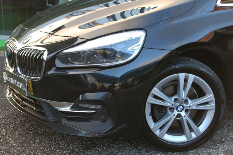 Usado BMW 216 Active Tourer Luxury Line 116 HP (85 kW) 2018 Preto Monovolume