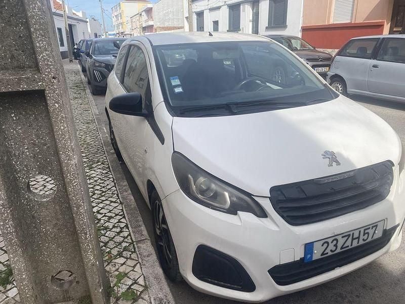 Usado Peugeot 108 70 HP (51 kW) 2014 Citadino