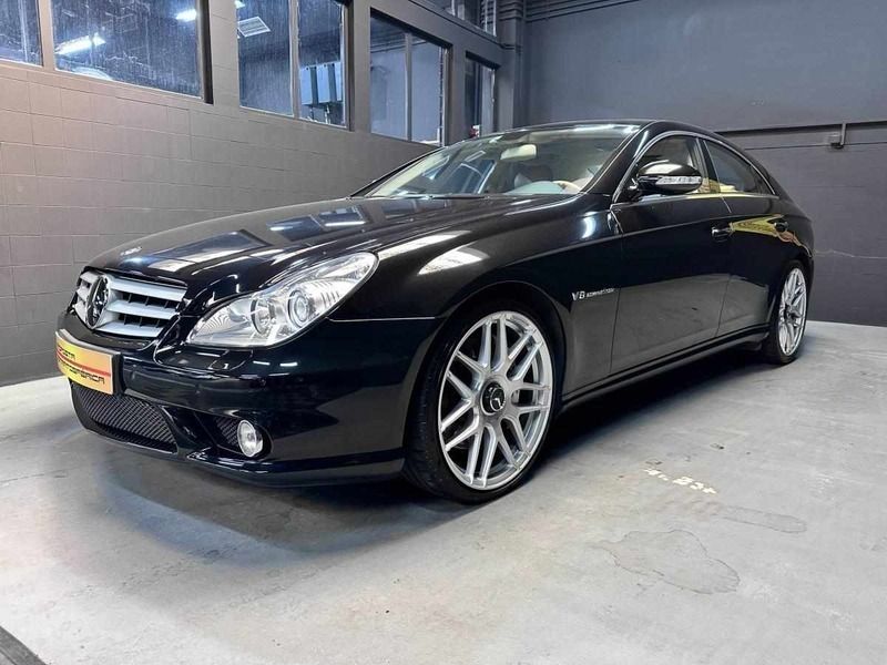 Preto Usado 2005 Mercedes CLS55 AMG AMG Sedan | € 36.800 - Imagem 1/3