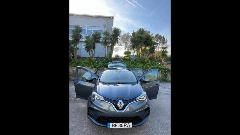 Cinzento Usado 2021 Renault Zoe Citadino | € 17.500 (Preço elevado) - Imagem 1/4
