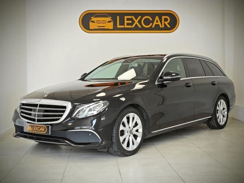 Usado Mercedes E220 Exclusive 194 HP (142 kW) 2020 Preto Carrinha