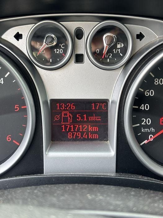 Usado 2010 Ford Focus Sedan | € 4.750 (Preço justo) - Imagem 1/4