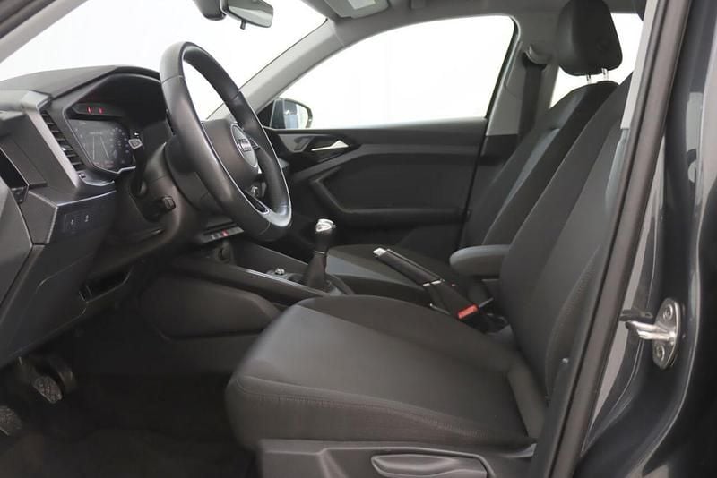 Usado Audi A1 Sportback 95 HP (69 kW) 2023 Cinzento Citadino