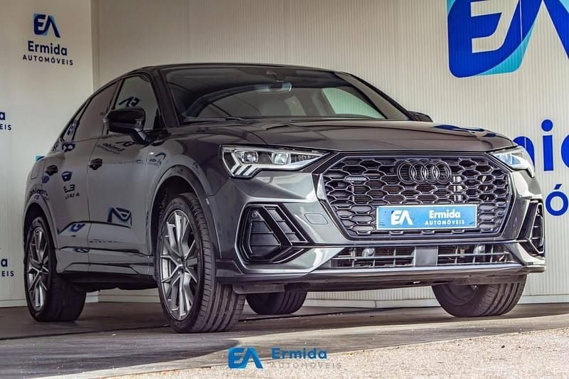 Antracite Usado 2022 Audi Q3 SUV | € 42.500 - Imagem 1/4