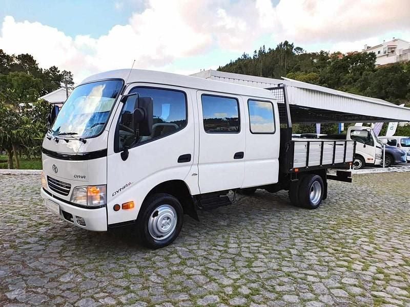 Branco Usado 2007 Toyota Dyna Pickup | € 27.635 - Imagem 1/4